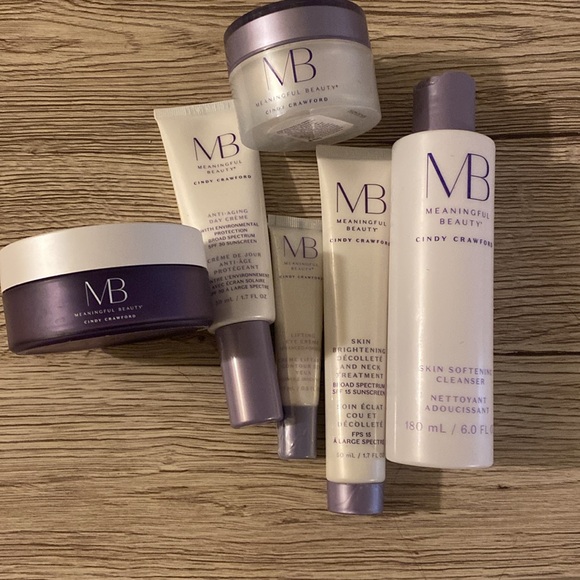 Meaningful Beauty 7 Pieces - Picture 6 of 7